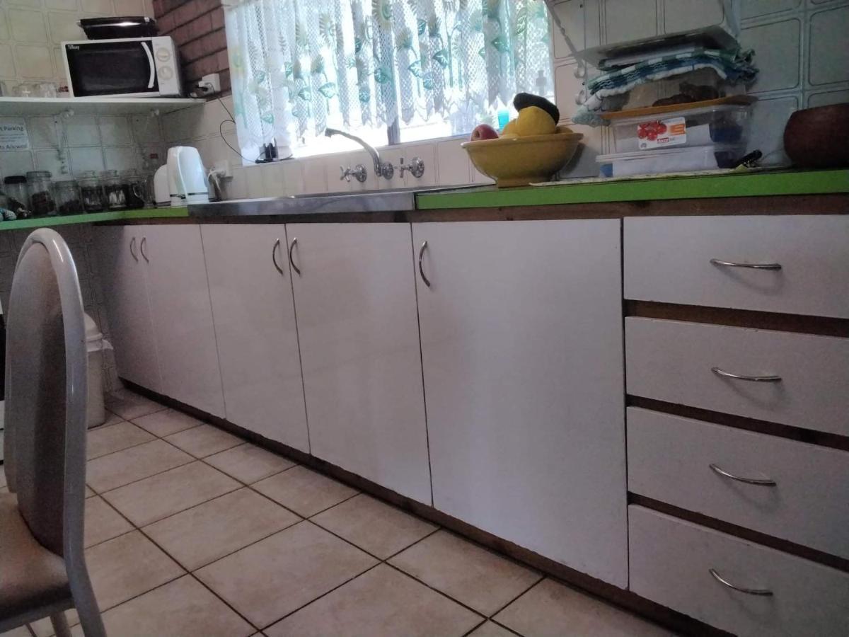 Ocean Beach Chalet 15 Jurien Bay Bagian luar foto
