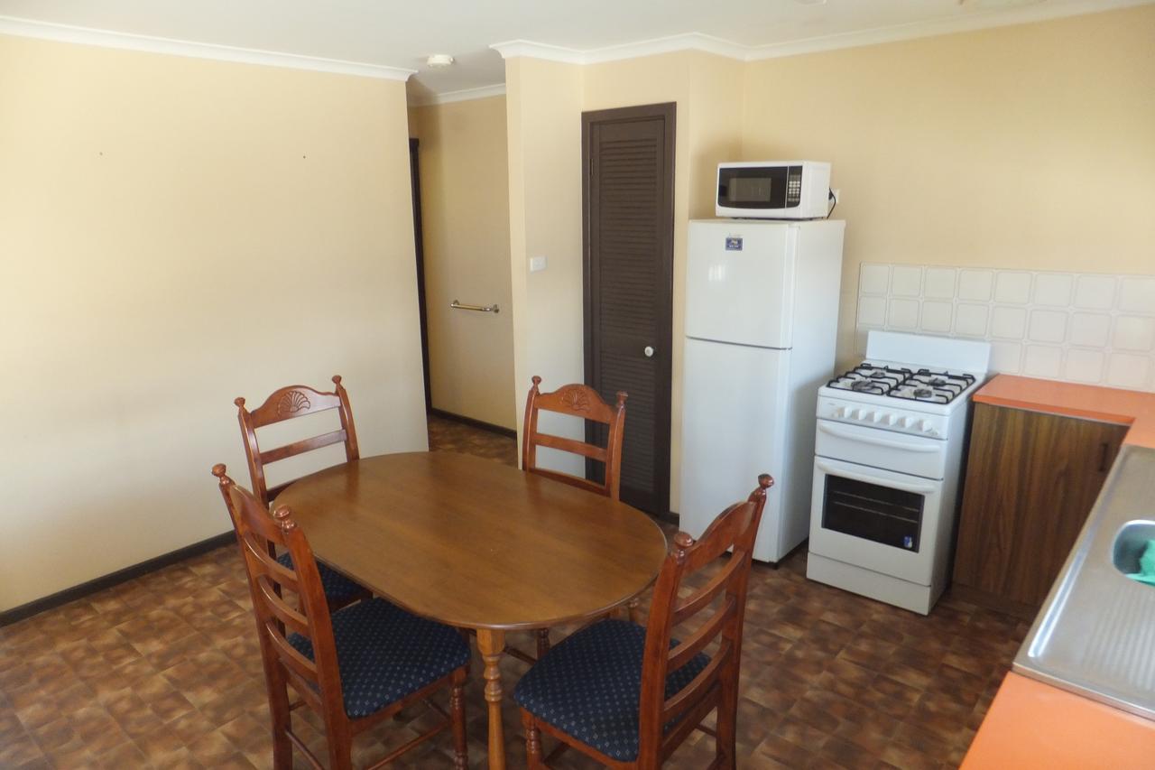 Ocean Beach Chalet 15 Jurien Bay Bagian luar foto