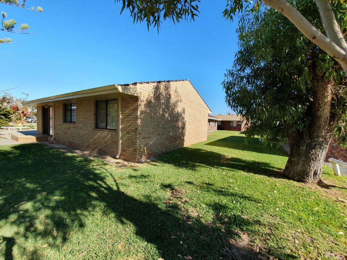 Ocean Beach Chalet 15 Jurien Bay Bagian luar foto